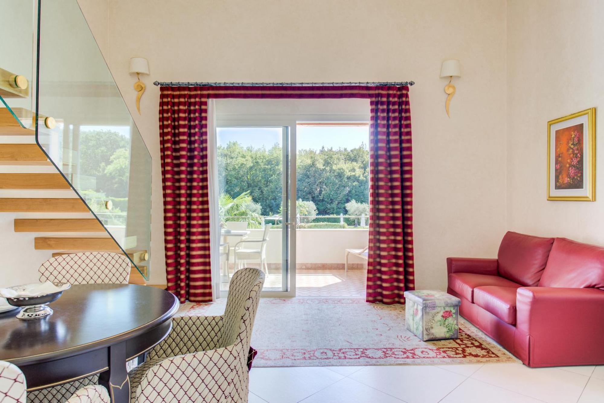 Monastero Resort & Spa Сойано-дель-Лаго Экстерьер фото