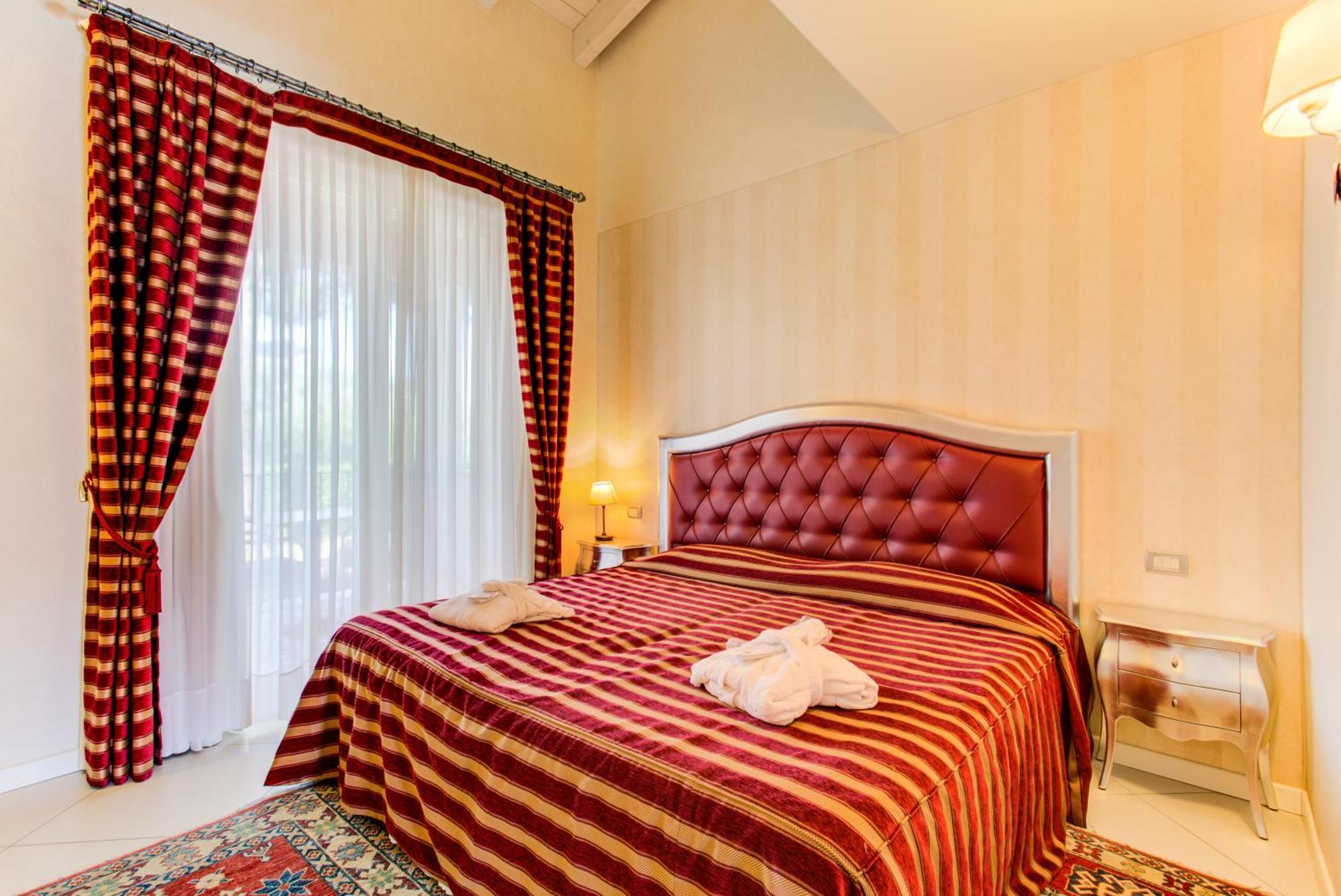 Monastero Resort & Spa Сойано-дель-Лаго Экстерьер фото