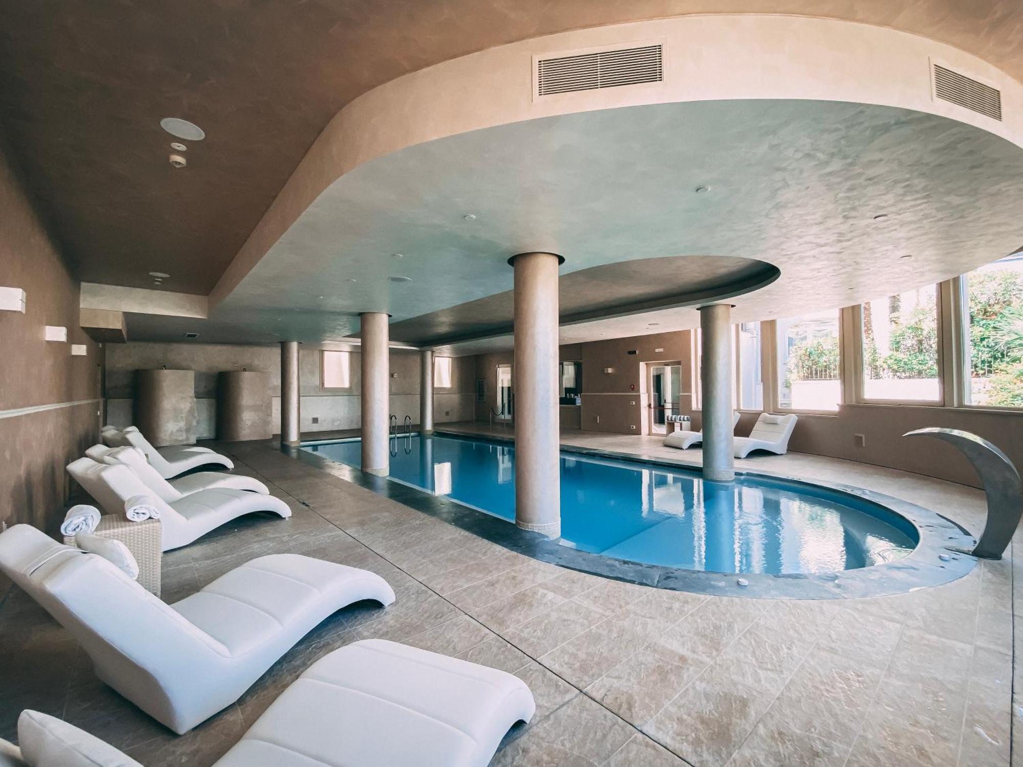 Monastero Resort & Spa Сойано-дель-Лаго Экстерьер фото